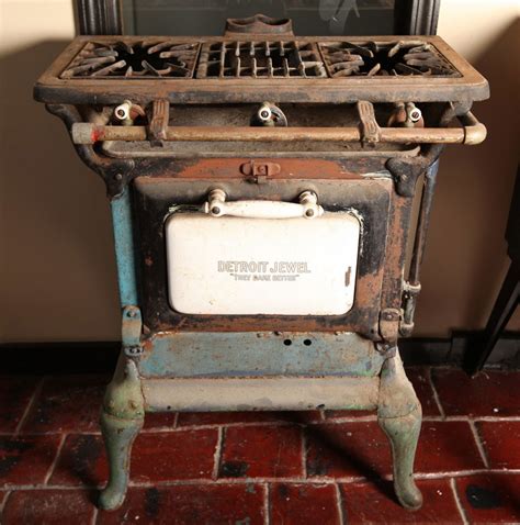 gas stoves with top burners 1920's